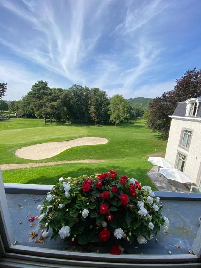 La Chambre Et Le Studio Du Chateau Du Golf De Bernalmont Liege Exterior photo